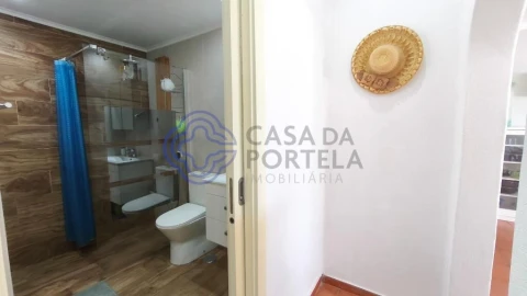 Apartamento T1 para Venda em Albufeira e Olhos de Água