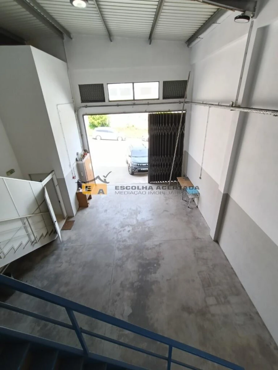 Armazém para Arrendamento em Ermesinde Foto 5