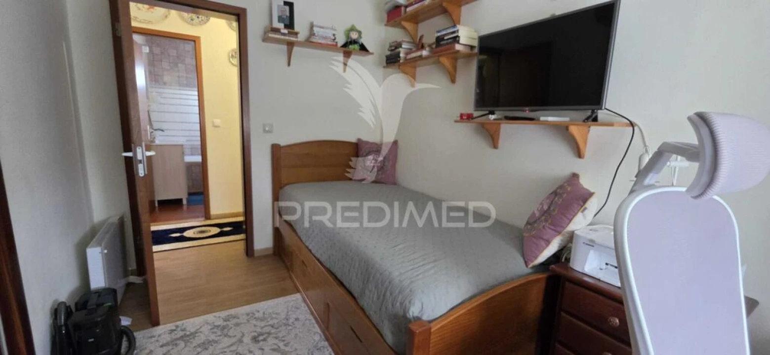 Apartamento T3 para Venda em Ribeira de Nisa e Carreiras Foto 4