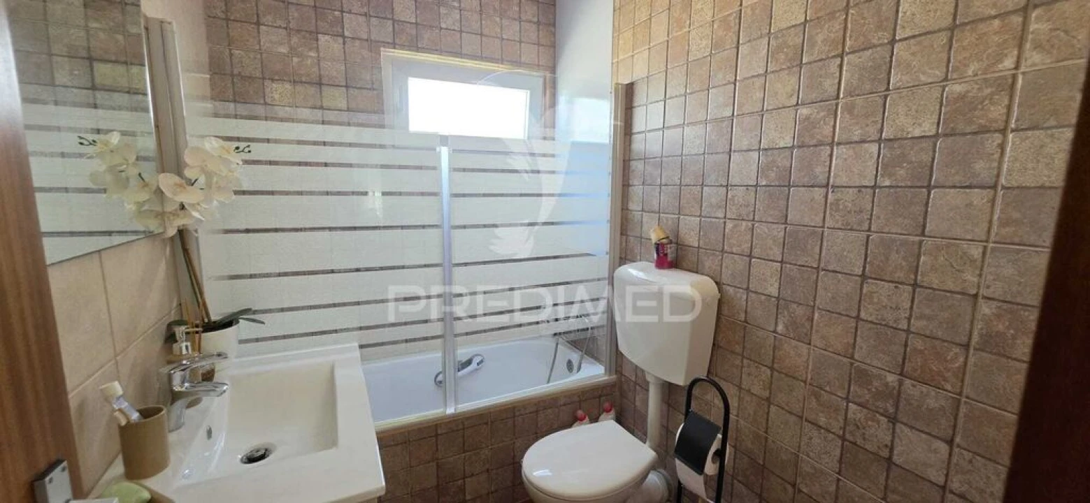 Apartamento T3 para Venda em Ribeira de Nisa e Carreiras Foto 9