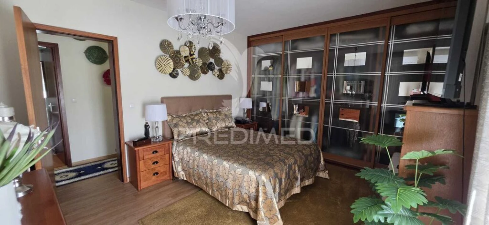 Apartamento T3 para Venda em Ribeira de Nisa e Carreiras Foto 2