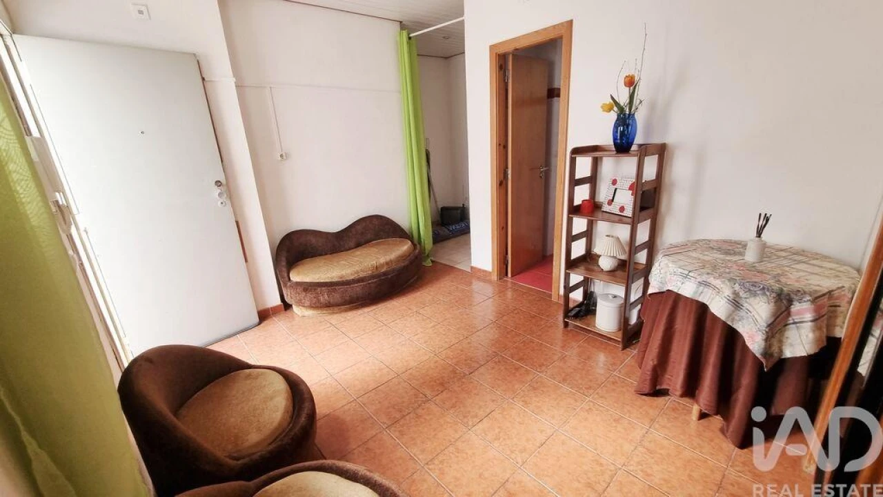Apartamento T2 para Venda em Avelãs de Ambom e Rocamondo Foto 23