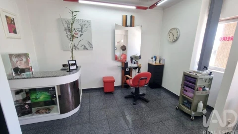Apartamento T2 para Venda em Avelãs de Ambom e Rocamondo