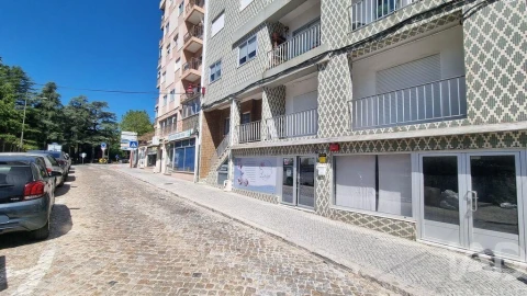 Apartamento T2 para Venda em Avelãs de Ambom e Rocamondo
