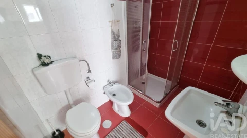 Apartamento T2 para Venda em Avelãs de Ambom e Rocamondo