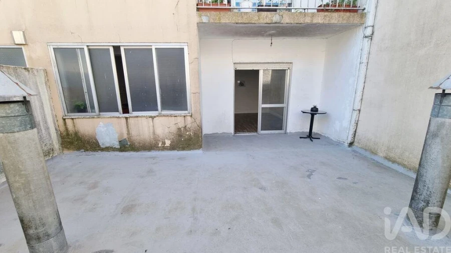 Apartamento T2 para Venda em Avelãs de Ambom e Rocamondo Foto 12