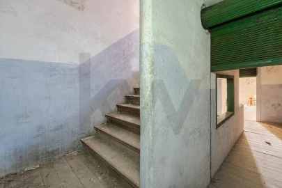 Prédio para Venda em São Vicente