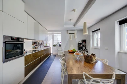 Apartamento T3 para Venda em Arroios