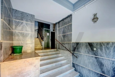 Apartamento T3 para Venda em Arroios