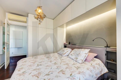 Apartamento T3 para Venda em Arroios