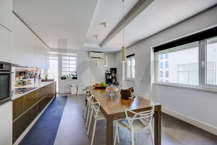 Apartamento T3 para Venda em Arroios Foto 15