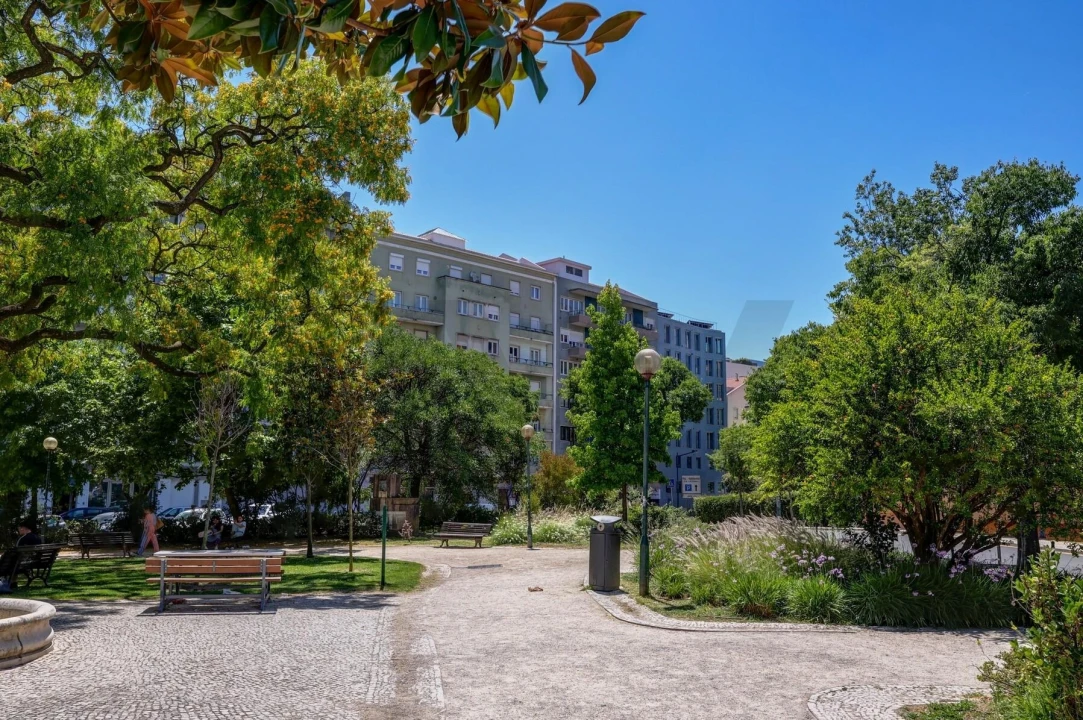 Apartamento T3 para Venda em Arroios Foto 1
