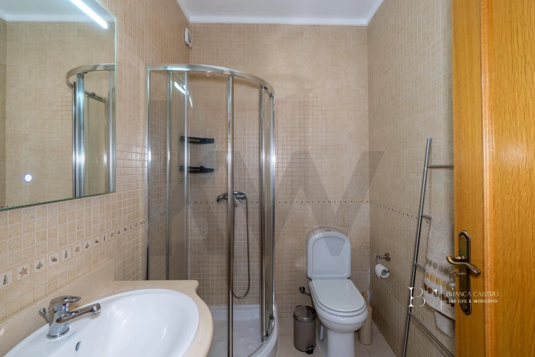 Apartamento T3 para Venda em Vila Real de Santo Antonio Foto 17