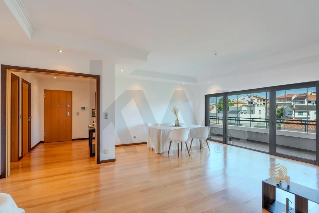 Apartamento T2 para Venda em Cascais e Estoril Foto 5