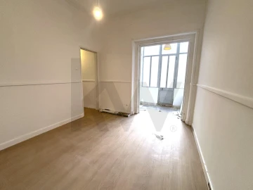 Apartamento T2 para Venda em Areeiro