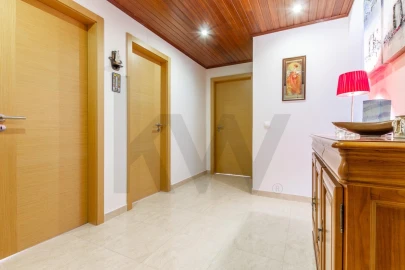 Apartamento T3 para Venda em Alcochete