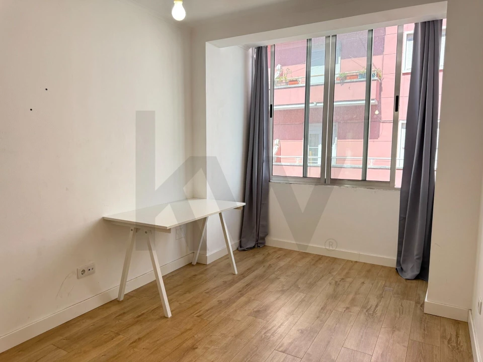 Apartamento T1 para Arrendamento em Avenidas Novas Foto 23