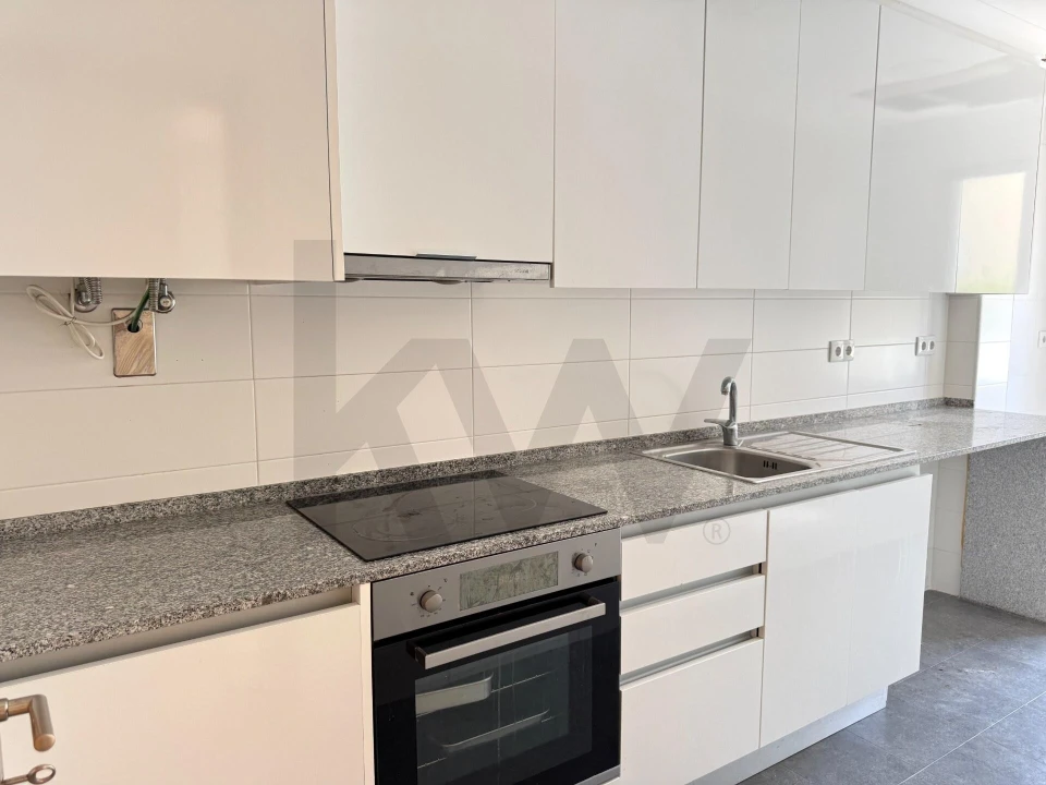 Apartamento T1 para Arrendamento em Avenidas Novas Foto 13