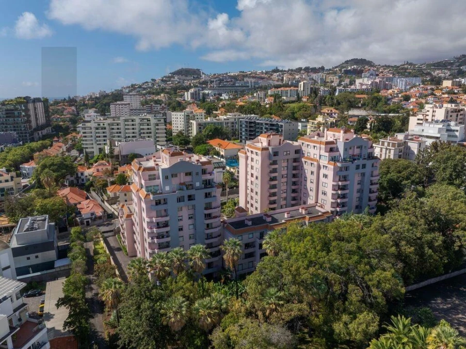 Apartamento T4 para Venda em Funchal (Se) Foto 4