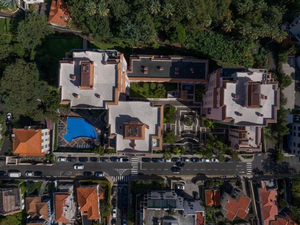 Apartamento T4 para Venda em Funchal (Se) Foto 2