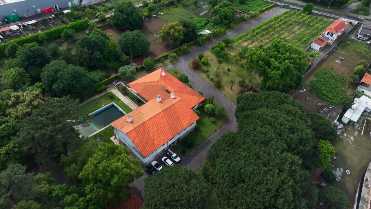 Moradia T5 para Venda em Vila das Aves Foto 42