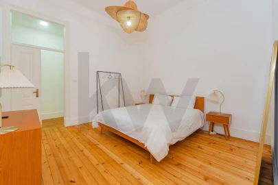 Apartamento T3 para Arrendamento em Santo António