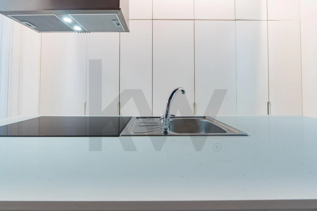 Apartamento T3 para Arrendamento em Santo António Foto 24