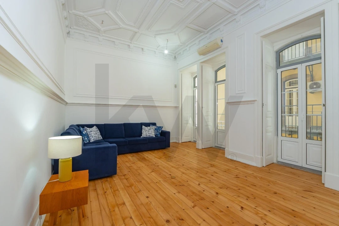 Apartamento T3 para Arrendamento em Santo António Foto 31