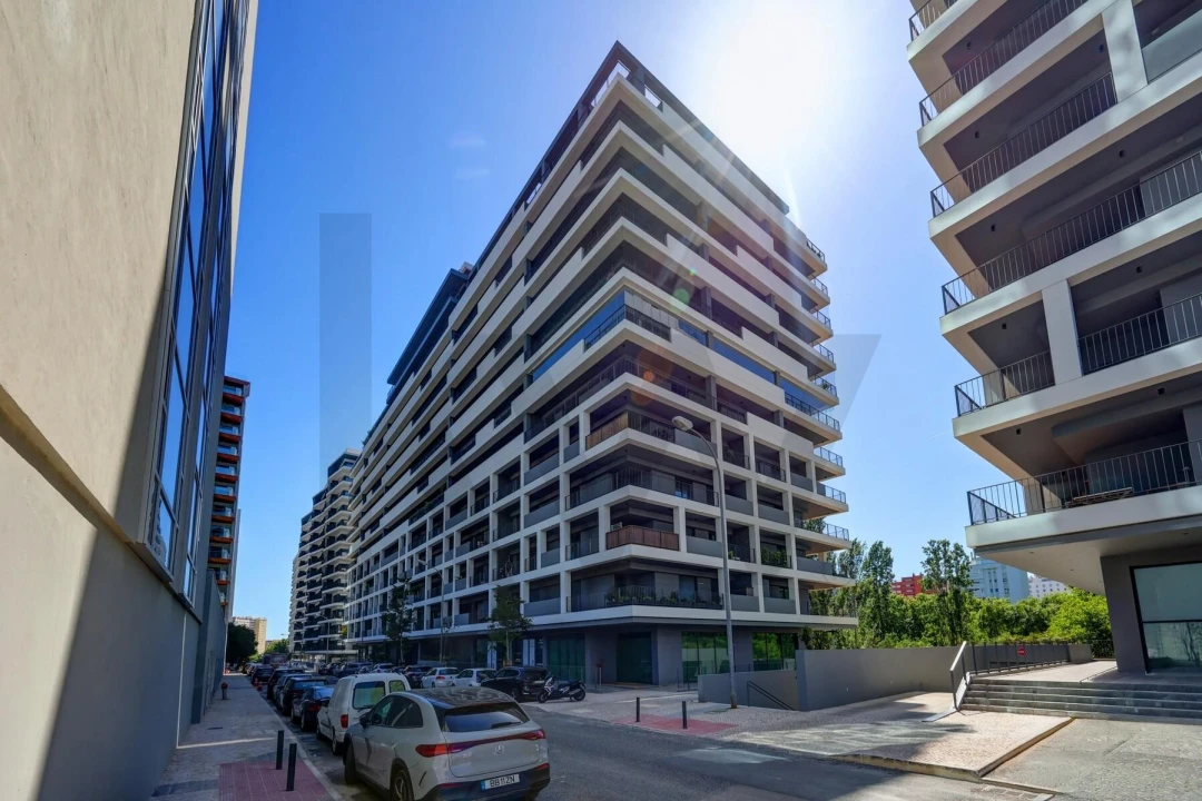 Apartamento T3 para Arrendamento em Algés, Linda-A-Velha e Cruz Quebrada-Dafundo Foto 38