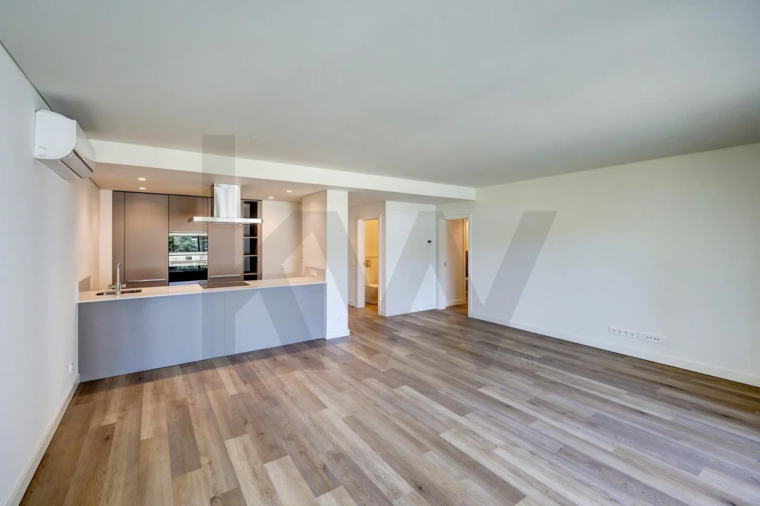 Apartamento T3 para Arrendamento em Algés, Linda-A-Velha e Cruz Quebrada-Dafundo Foto 12