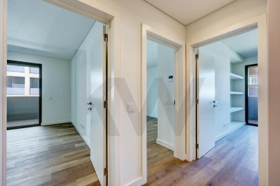 Apartamento T3 para Arrendamento em Algés, Linda-A-Velha e Cruz Quebrada-Dafundo