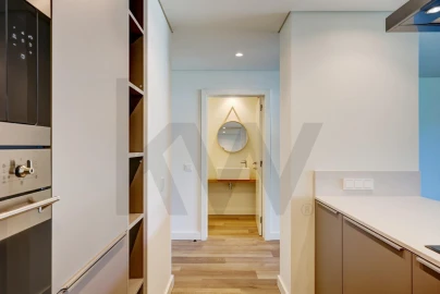 Apartamento T3 para Arrendamento em Algés, Linda-A-Velha e Cruz Quebrada-Dafundo