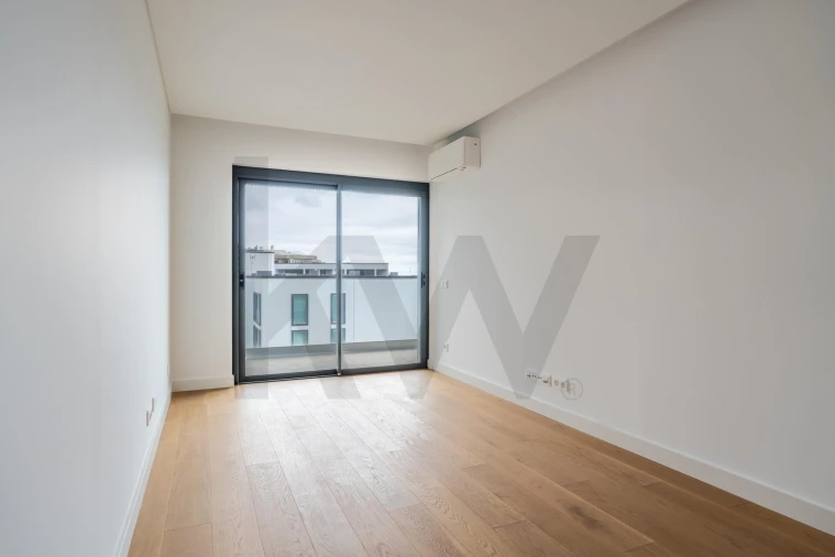 Apartamento T2 para Venda em São Martinho Foto 5