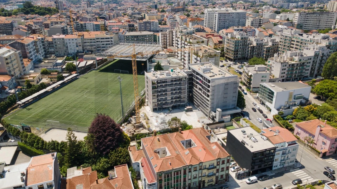Apartamento T2 para Venda em Paranhos Foto 5