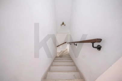 Moradia T4 para Venda em Santo Antonio dos Olivais