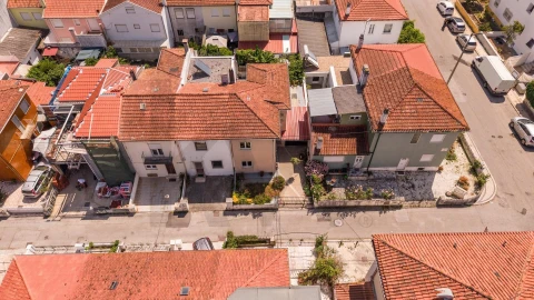 Moradia T4 para Venda em Santo Antonio dos Olivais