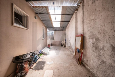 Moradia T4 para Venda em Santo Antonio dos Olivais