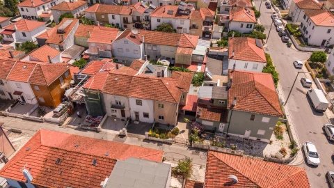 Moradia T4 para Venda em Santo Antonio dos Olivais