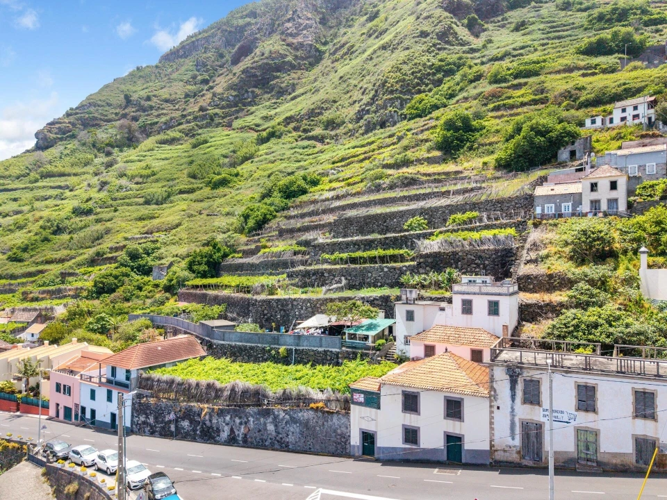 Moradia T4 para Venda em Porto Moniz Foto 20