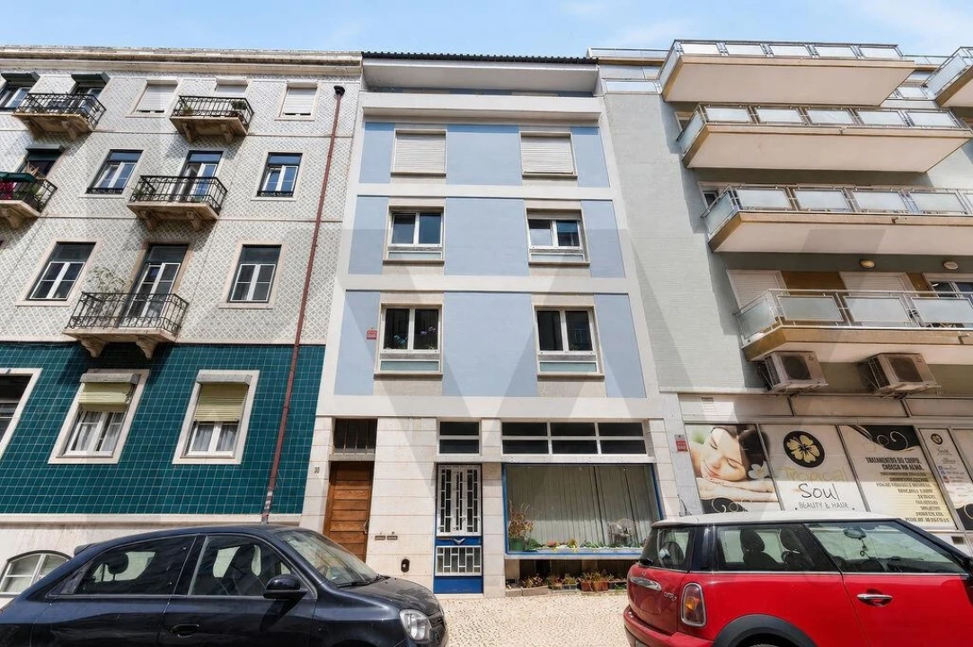 Apartamento T4 para Venda em Santo António Foto 17