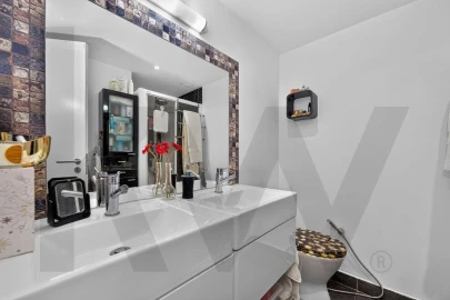 Apartamento T4 para Venda em Santo António