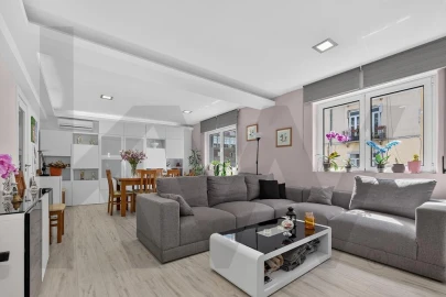 Apartamento T4 para Venda em Santo António