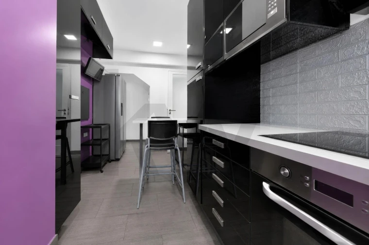Apartamento T4 para Venda em Santo António Foto 8