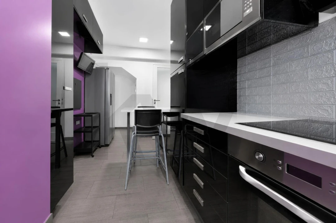 Apartamento T4 para Venda em Santo António Foto 8