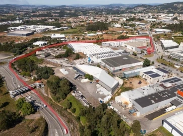 Armazém para Arrendamento em Santo Tirso, Couto (Santa Cristina e São Miguel) e Burgães