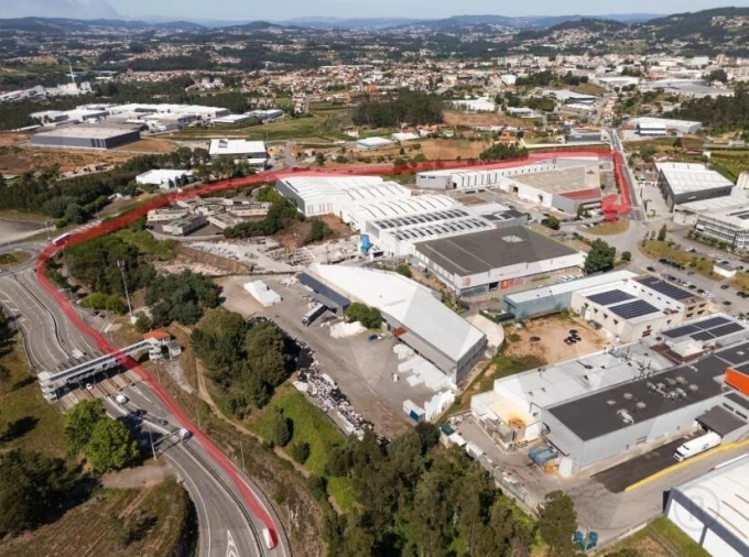 Armazém para Arrendamento em Santo Tirso, Couto (Santa Cristina e São Miguel) e Burgães Foto 4