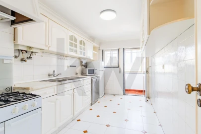 Apartamento T2 para Venda em São Domingos de Rana