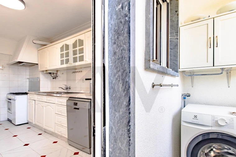 Apartamento T2 para Venda em São Domingos de Rana Foto 8