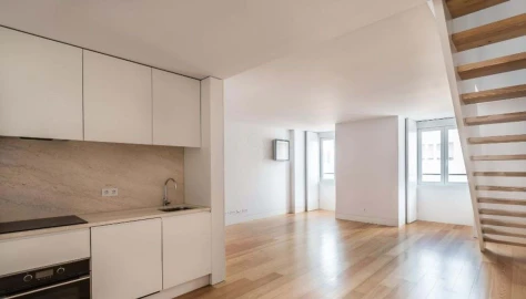Apartamento T2 para Venda em Santa Maria Maior