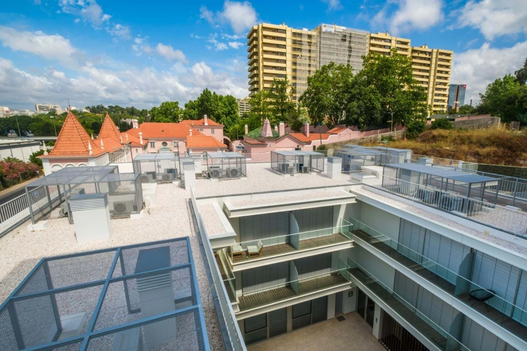 Apartamento T4 para Venda em São Domingos de Benfica Foto 13